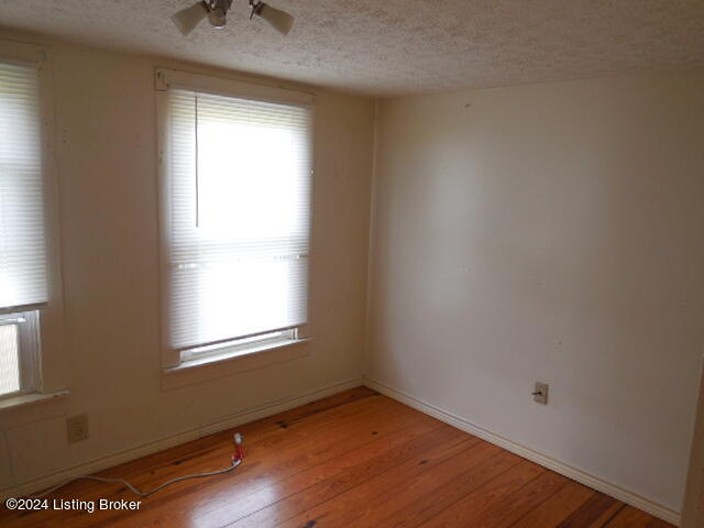 2816 Hill Spring Road Pleasureville, KY 40057 - Photo 24 of 33 bedroom3A