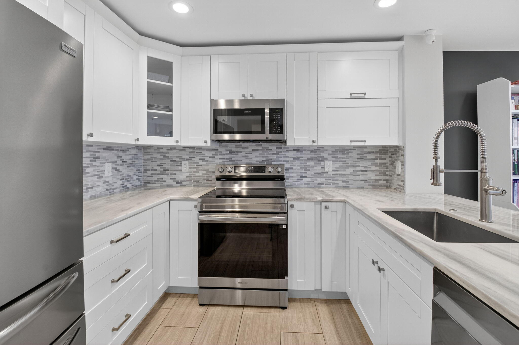 2226 Northwest 52nd Street Boca Raton, FL 33496 - Photo 15 of 49 20-web-or-mls-DSC_5734