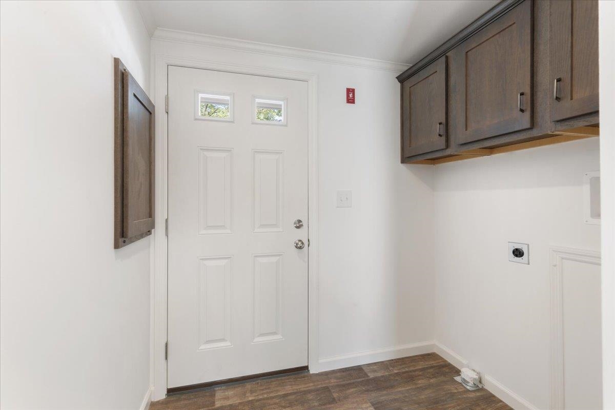 59 Daisy Road Salem, NH 03079 - Photo 8 of 29