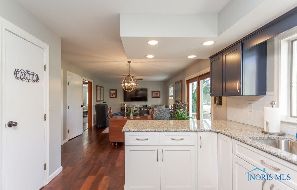 9815 Monclova Road Monclova, OH 43542 - Photo 18 of 47 Gallery Image 18