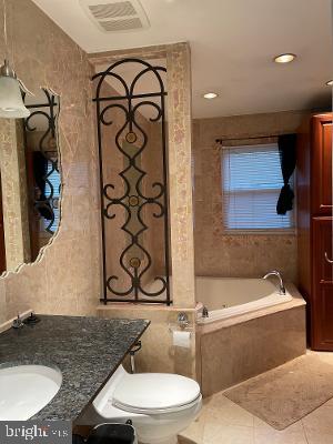 307 Garnett Road Joppa, MD 21085 - Photo 19 of 52 Large bathroom