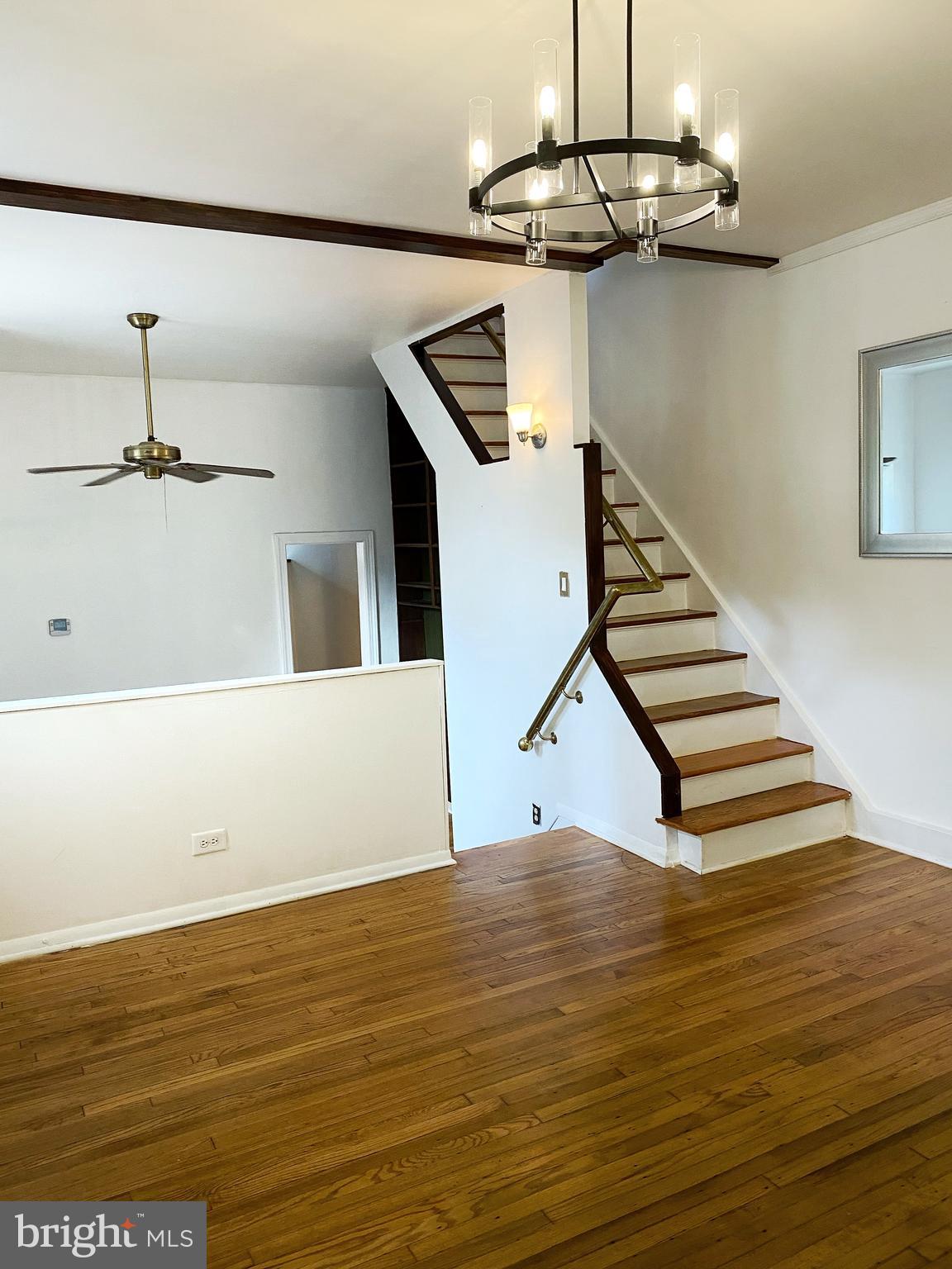 1324 Reed Street Philadelphia, PA 19147 - Photo 3 of 24