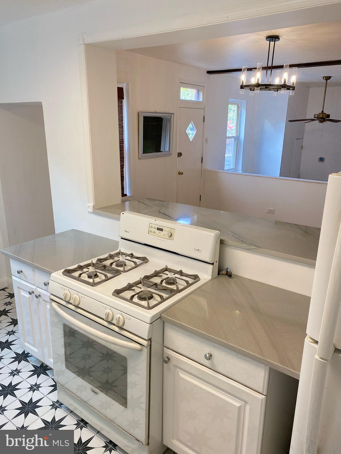 1324 Reed Street Philadelphia, PA 19147 - Photo 7 of 24