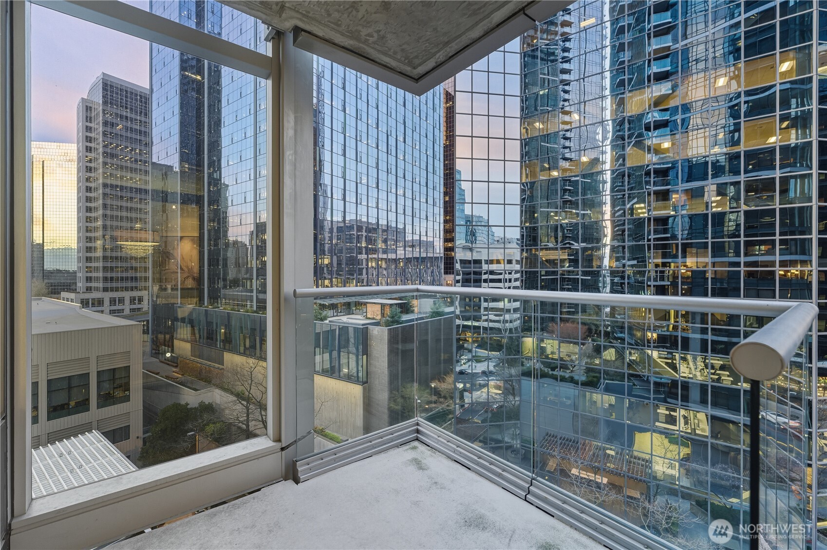 10700 Northeast 4th Street, Unit 1110 Bellevue, WA 98004 - Photo 13 of 40