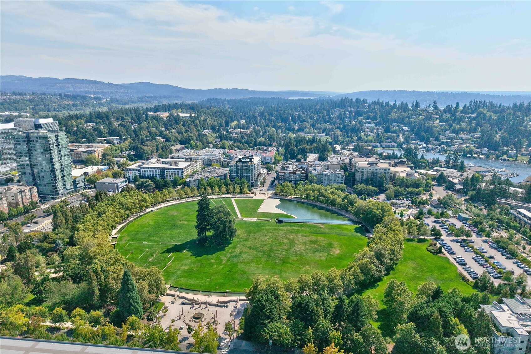 10700 Northeast 4th Street, Unit 1110 Bellevue, WA 98004 - Photo 22 of 40