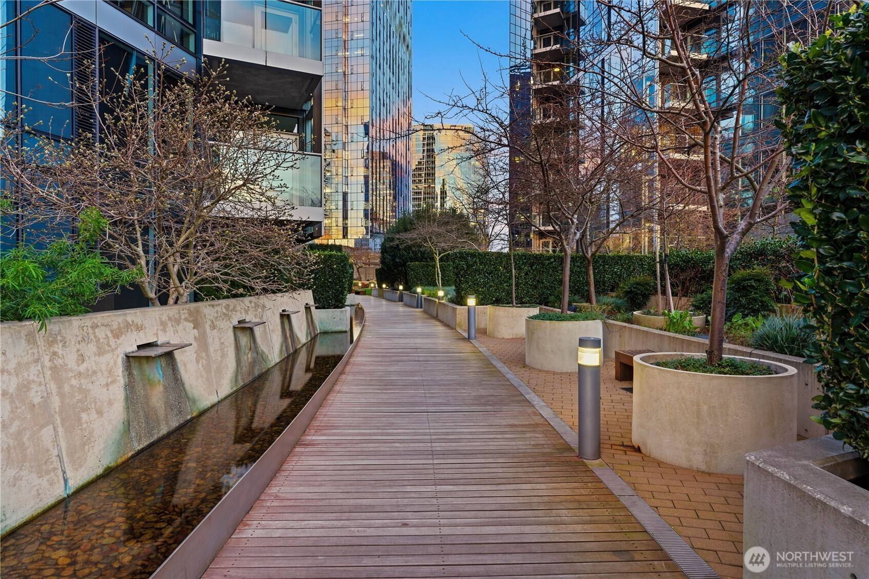 10700 Northeast 4th Street, Unit 1110 Bellevue, WA 98004 - Photo 24 of 40