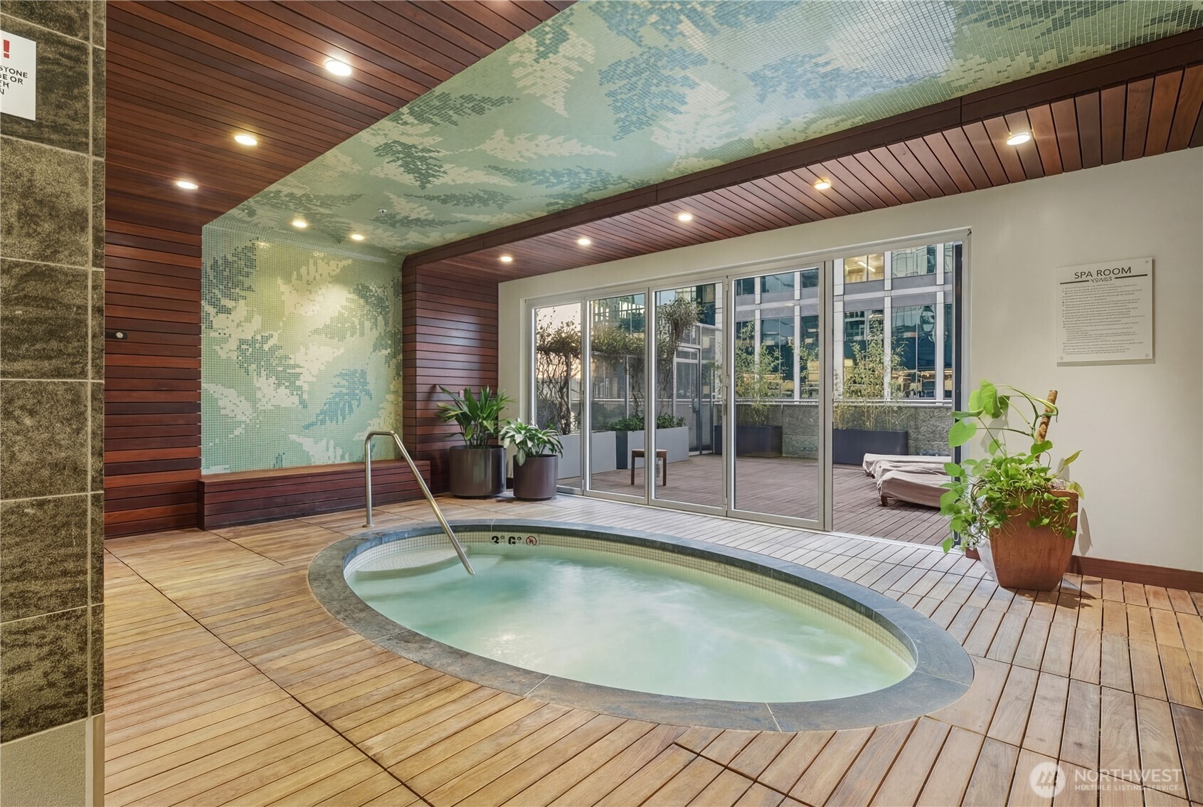 10700 Northeast 4th Street, Unit 1110 Bellevue, WA 98004 - Photo 31 of 40