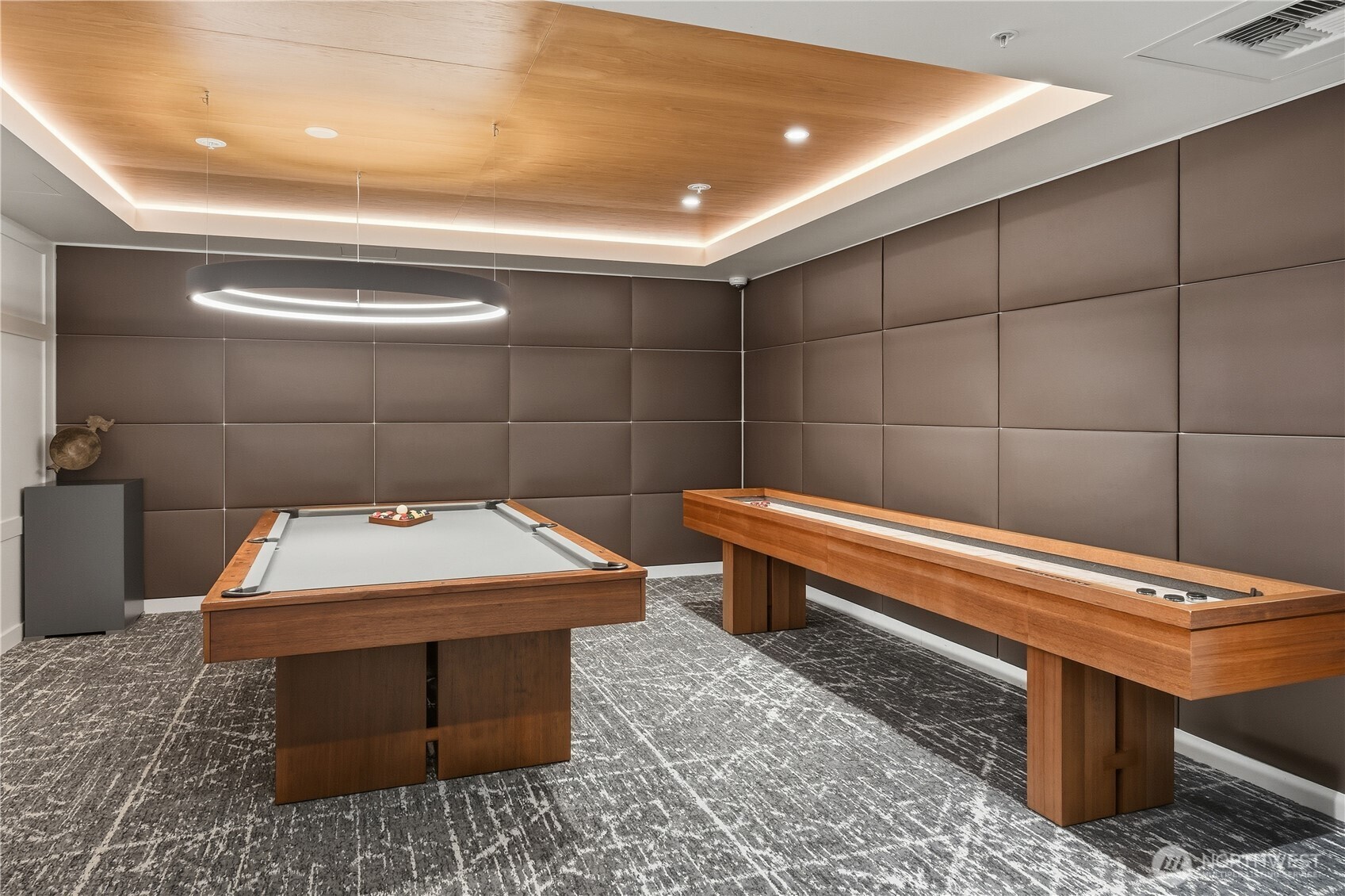 10700 Northeast 4th Street, Unit 1110 Bellevue, WA 98004 - Photo 35 of 40