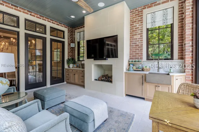 $8,850,000 | 16 Hampton Lane, Bluffton, SC 29910