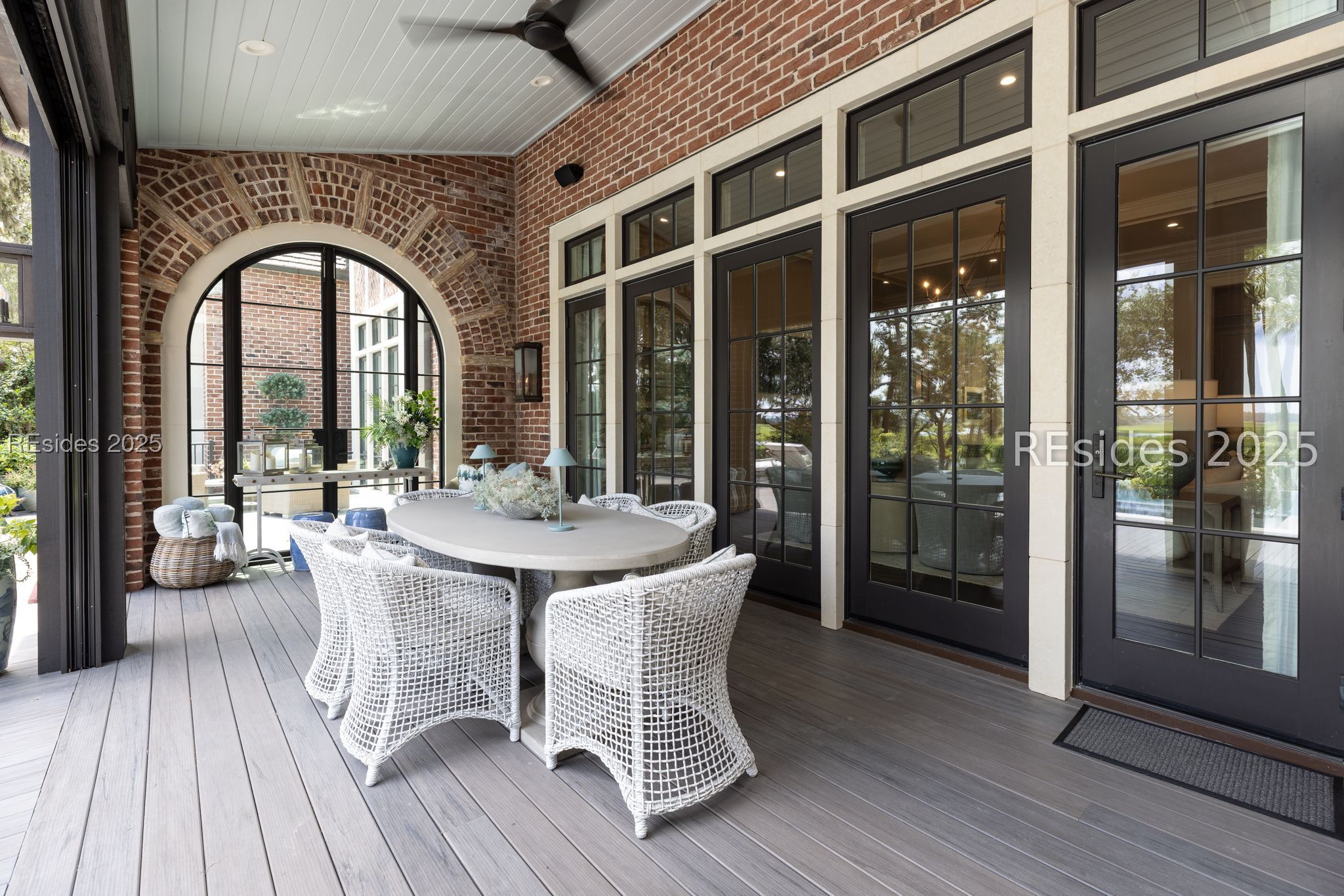 16 Hampton Lane Bluffton, SC 29910 - Photo 35 of 100