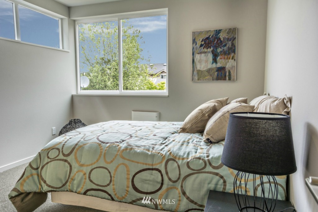 4753 Delridge Way Southwest Seattle, WA 98106 - Photo 14 of 25 Gallery Image 14