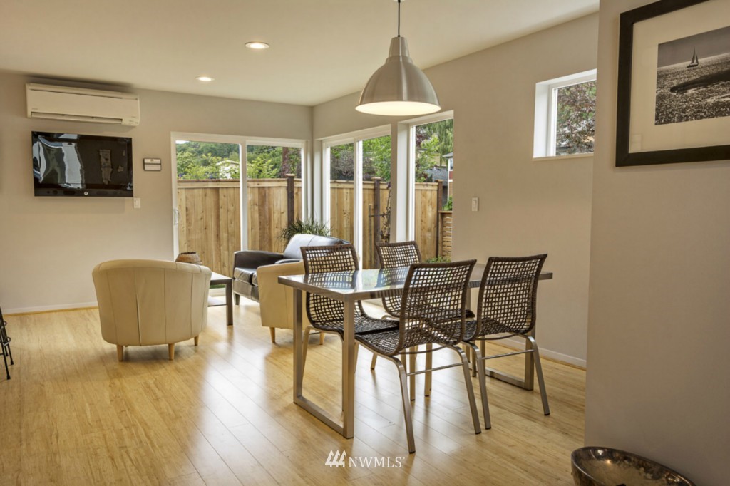 4753 Delridge Way Southwest Seattle, WA 98106 - Photo 4 of 25 Gallery Image 4