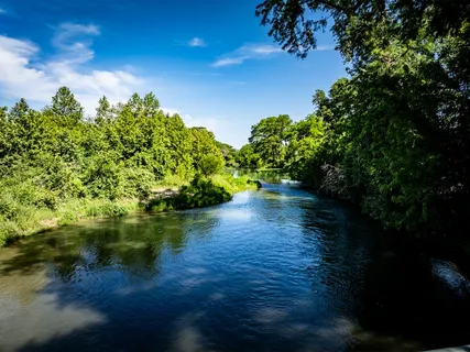 $499,000 | 110 Rustic River Street, Martindale, TX 78655