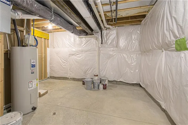 $649,900 | 9808 North Laurel Avenue, Kansas City, MO 64157