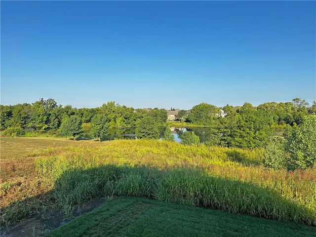 $649,900 | 9808 North Laurel Avenue, Kansas City, MO 64157