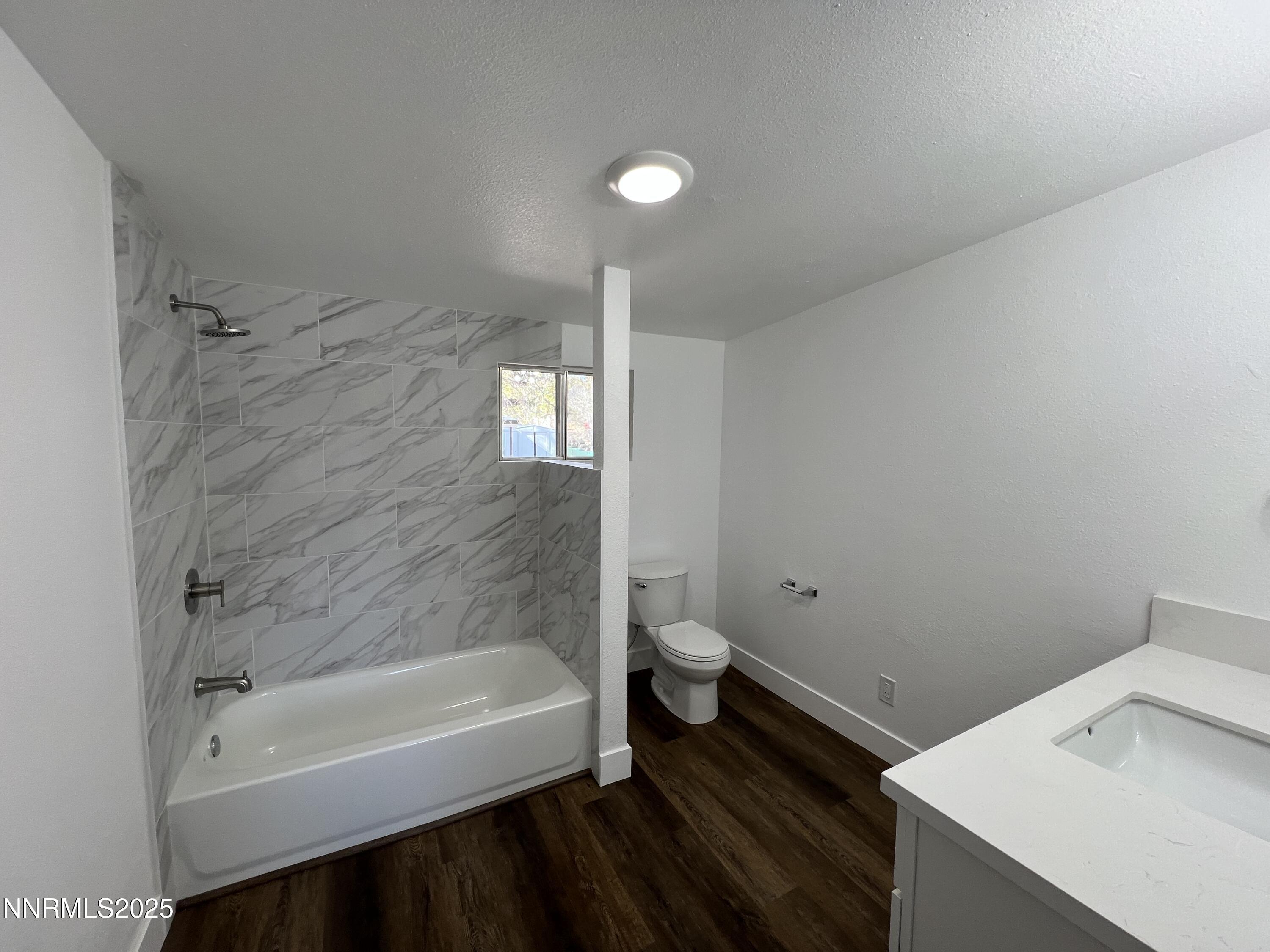 4955 Emery Drive Reno, NV 89506 - Photo 12 of 45 Bathroom