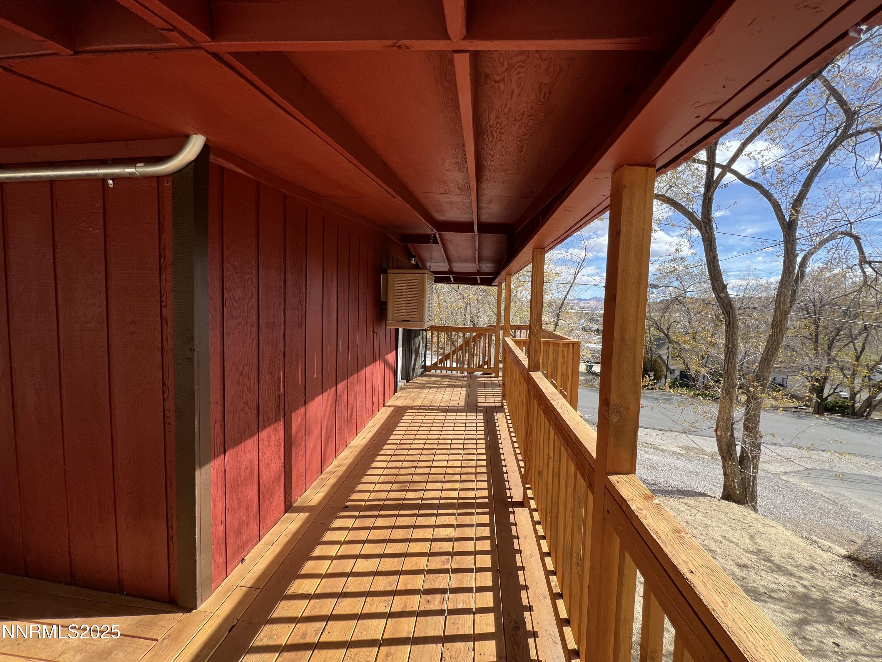 4955 Emery Drive Reno, NV 89506 - Photo 17 of 45 Covered Deck
