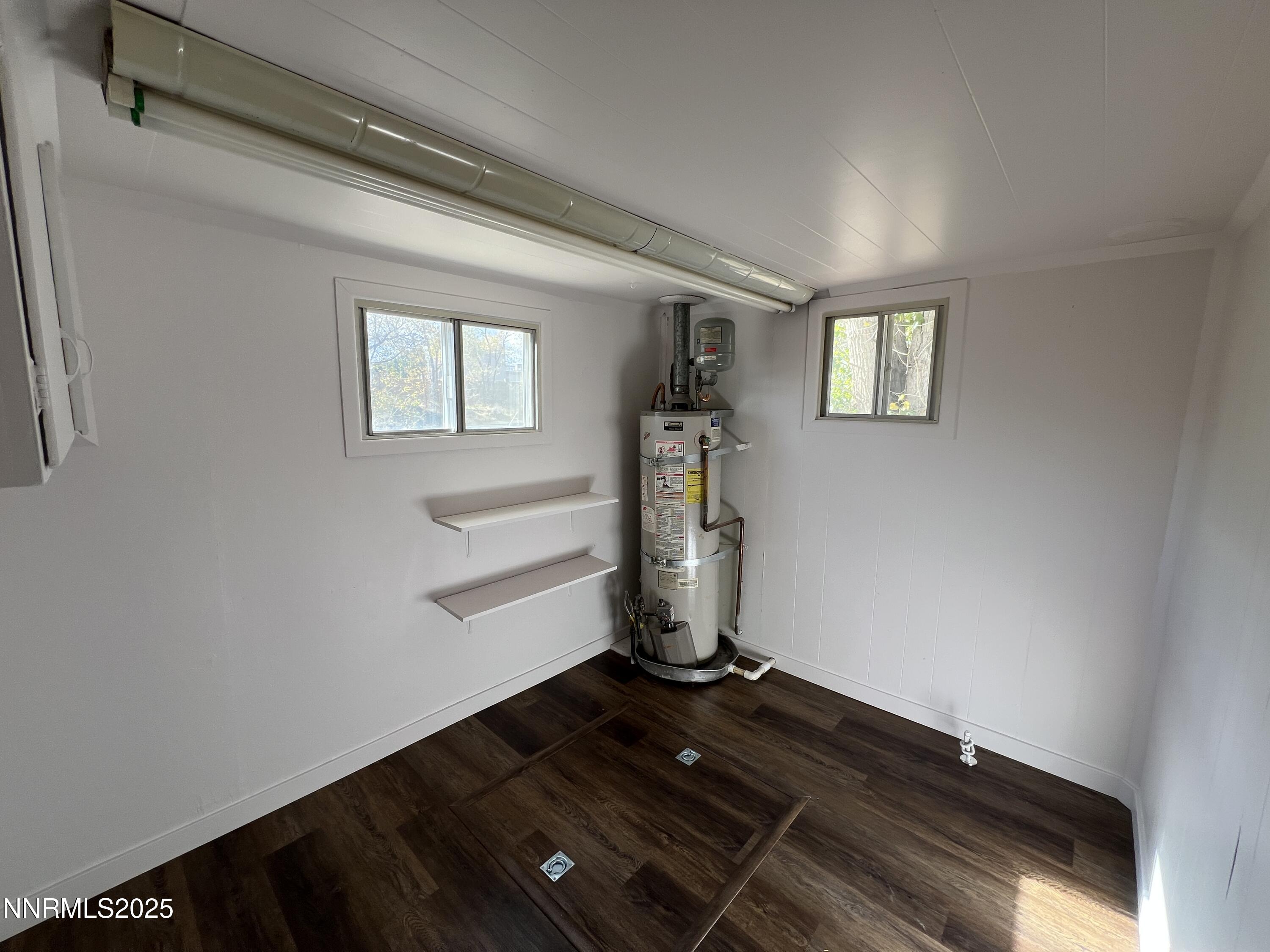 4955 Emery Drive Reno, NV 89506 - Photo 27 of 45 ADU Laundry Room