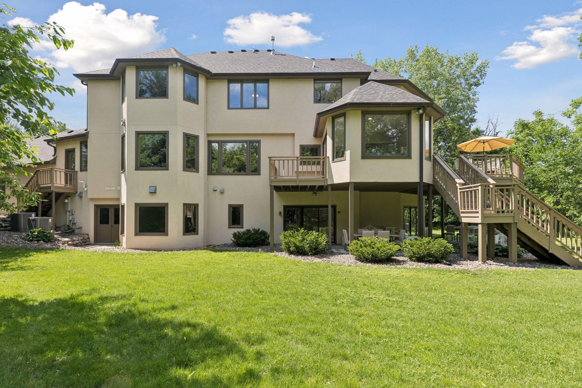 8803 Cove Pointe Road Eden Prairie, MN 55347 - Photo 12 of 71