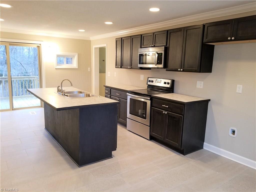 5151 Highway 704 Sandy Ridge, NC 27046 - Photo 4 of 29