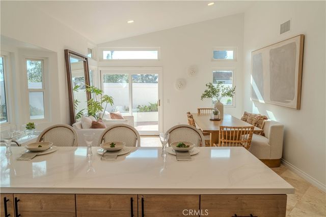 $1,550,000 | 672 Poinsettia Street South, Encinitas, CA 92024
