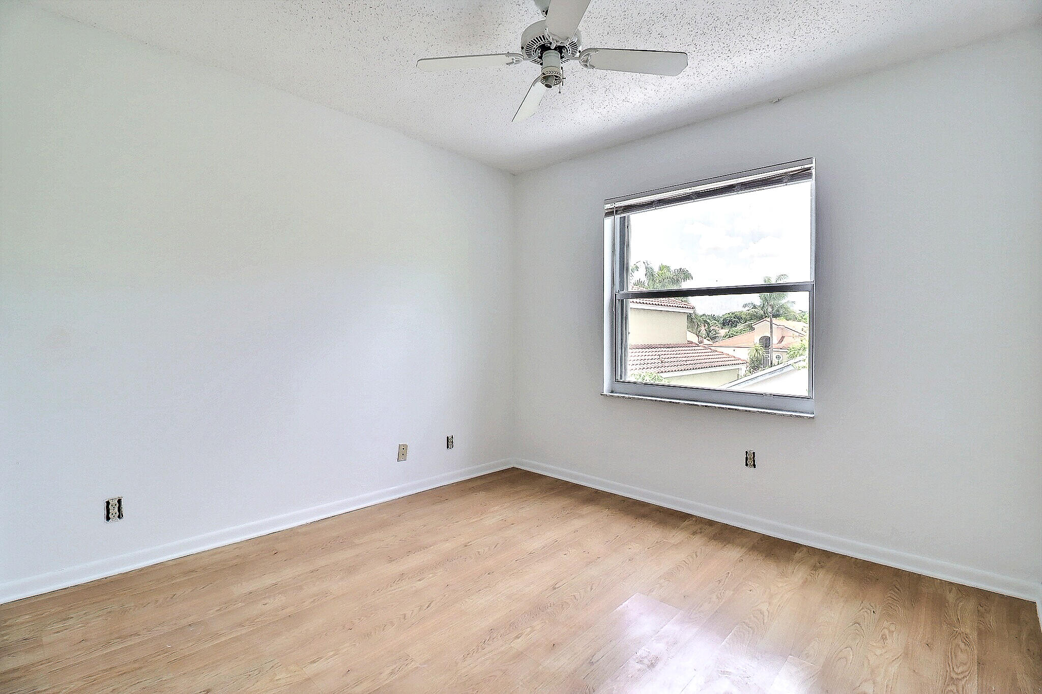 9401 Aegean Drive Boca Raton, FL 33496 - Photo 22 of 27 3rd Bedroom