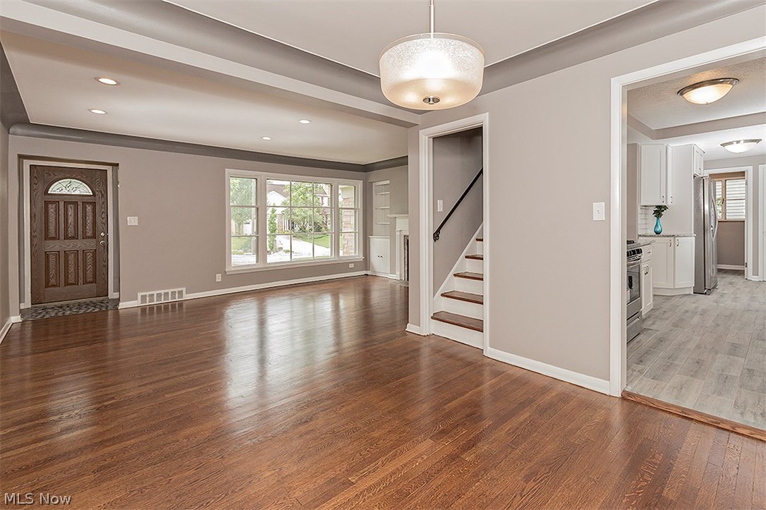 23897 Wimbledon Road Shaker Heights, OH 44122 - Photo 12 of 35 Gallery Image 12