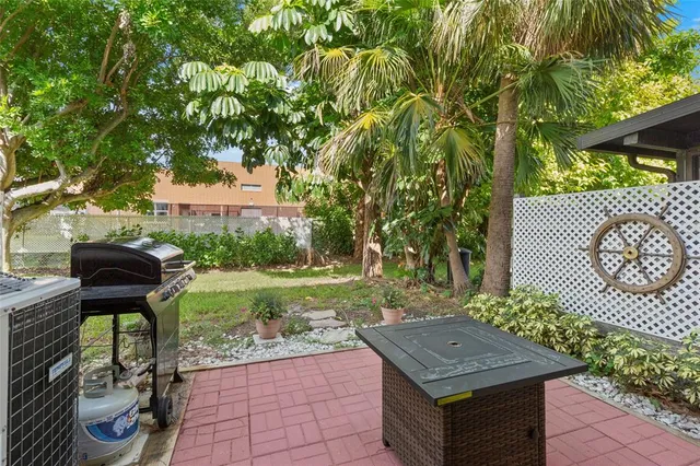 $193,000 | 3602 54th Street West, Unit D4, Bradenton, FL 34209