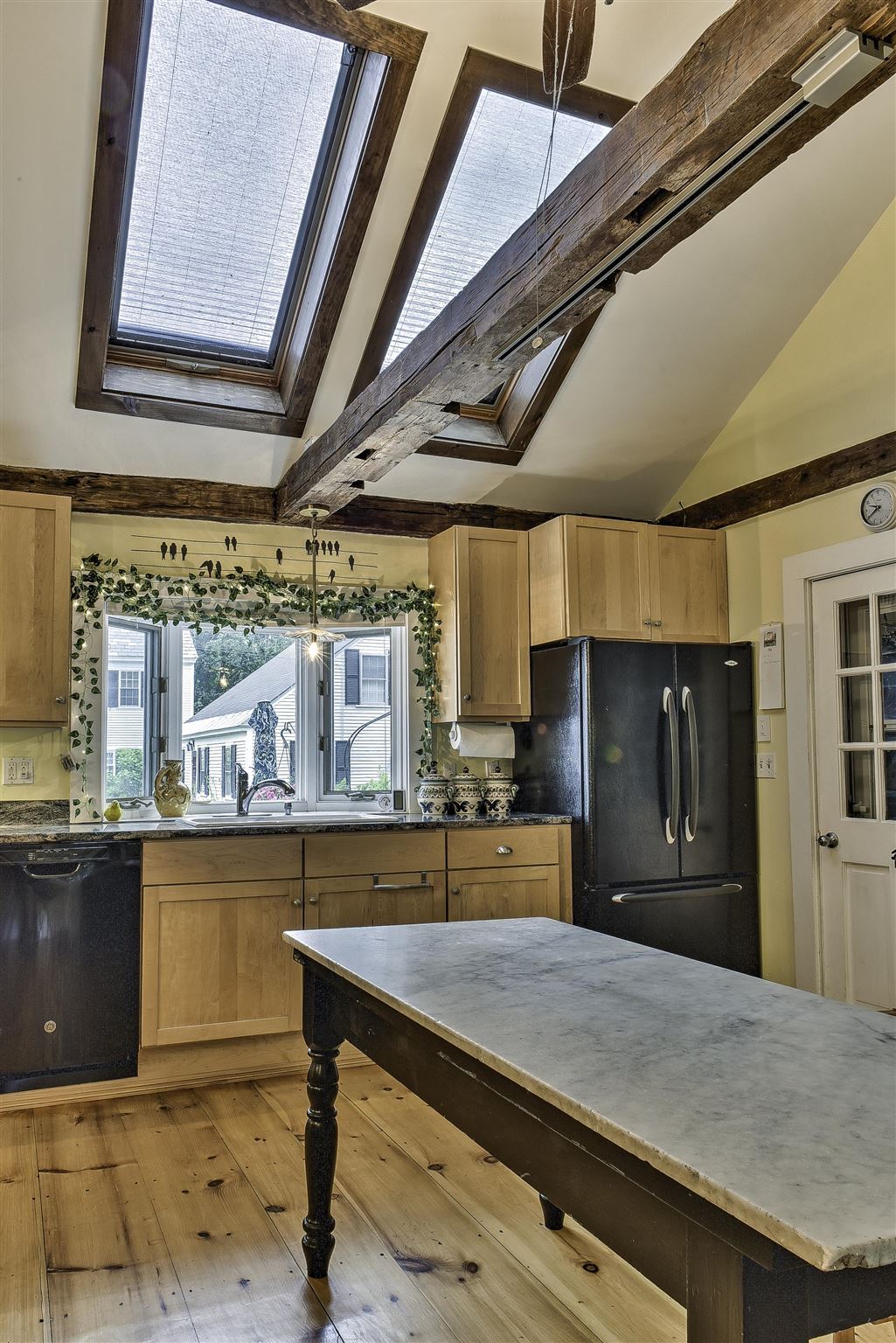 56 Elm Street Walpole, NH 03608 - Photo 13 of 40