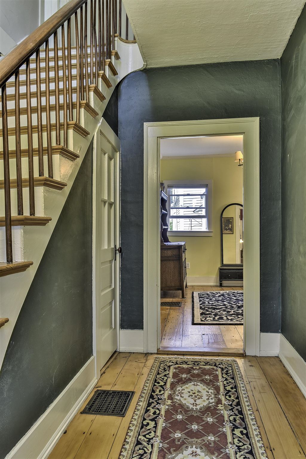 56 Elm Street Walpole, NH 03608 - Photo 7 of 40
