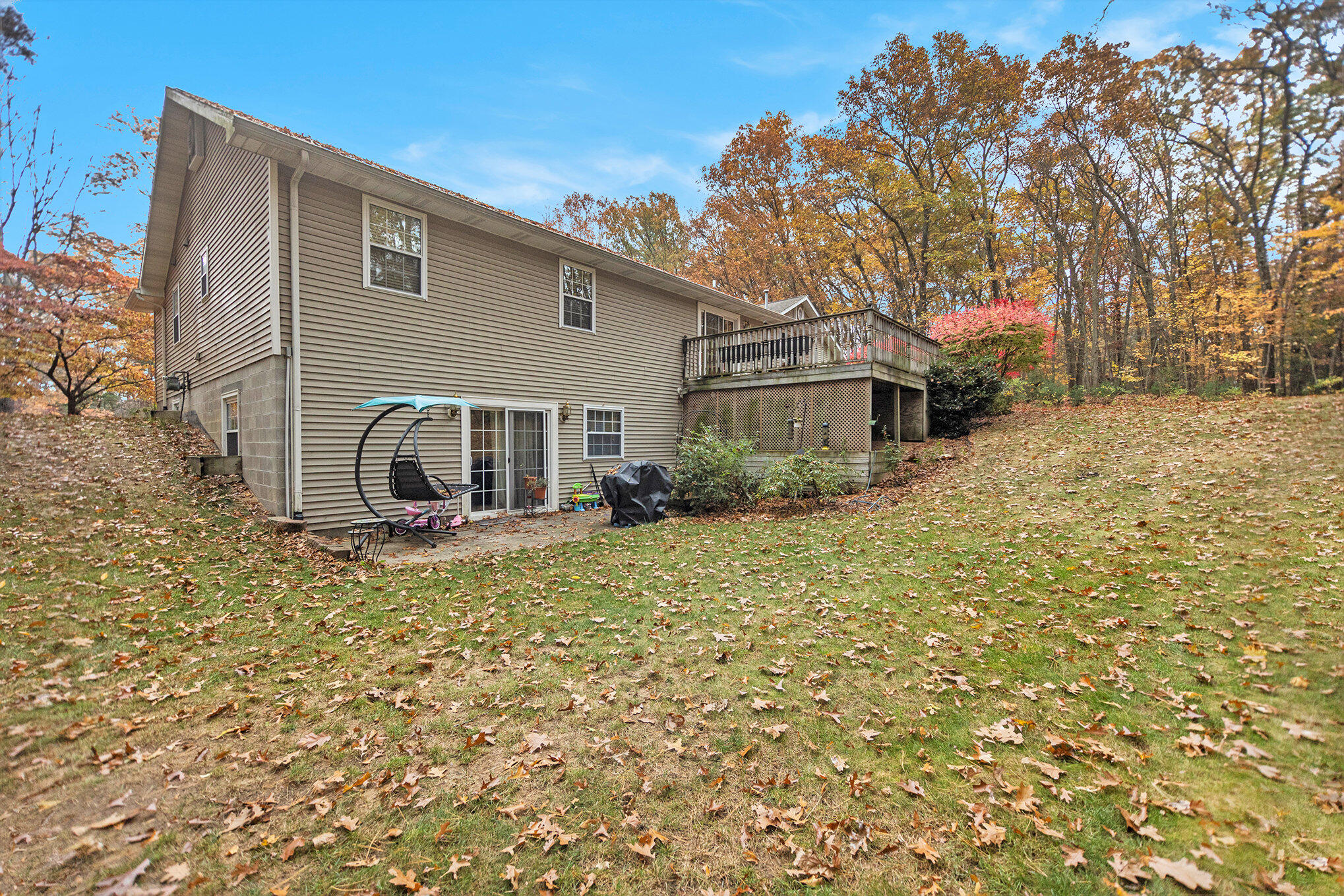 6220 Cat Road Twin Lake, MI 49457 - Photo 32 of 42 Back