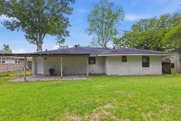 $215,000 | 1507 Melanie Drive, Sulphur, LA 70663