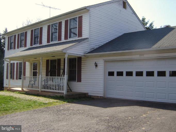 8988 Round Top Road Manassas, VA 20112 - Photo 3 of 30 Exterior #2