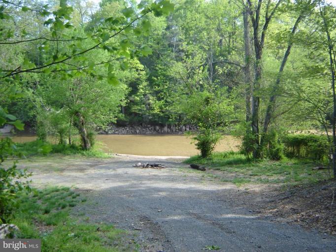 8988 Round Top Road Manassas, VA 20112 - Photo 30 of 30 Lake View 2