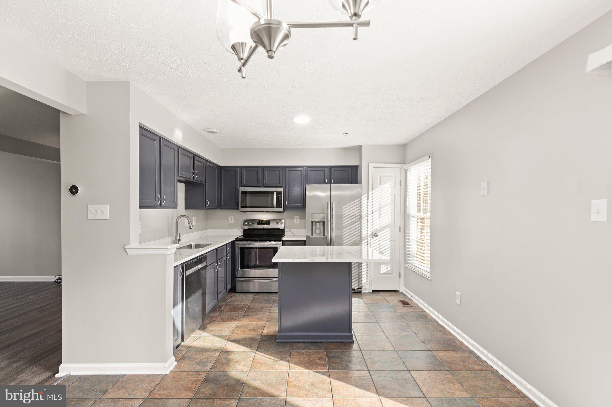 5142 Windermere Circle Rosedale, MD 21237 - Photo 3 of 27 Gallery Image 3