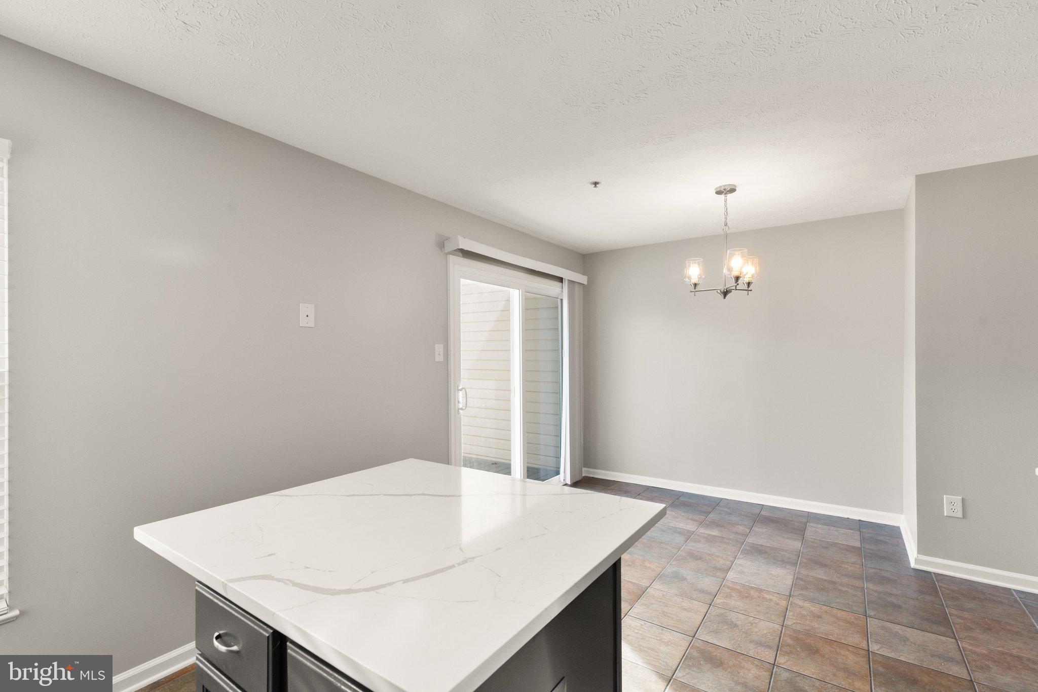 5142 Windermere Circle Rosedale, MD 21237 - Photo 5 of 27 Gallery Image 5