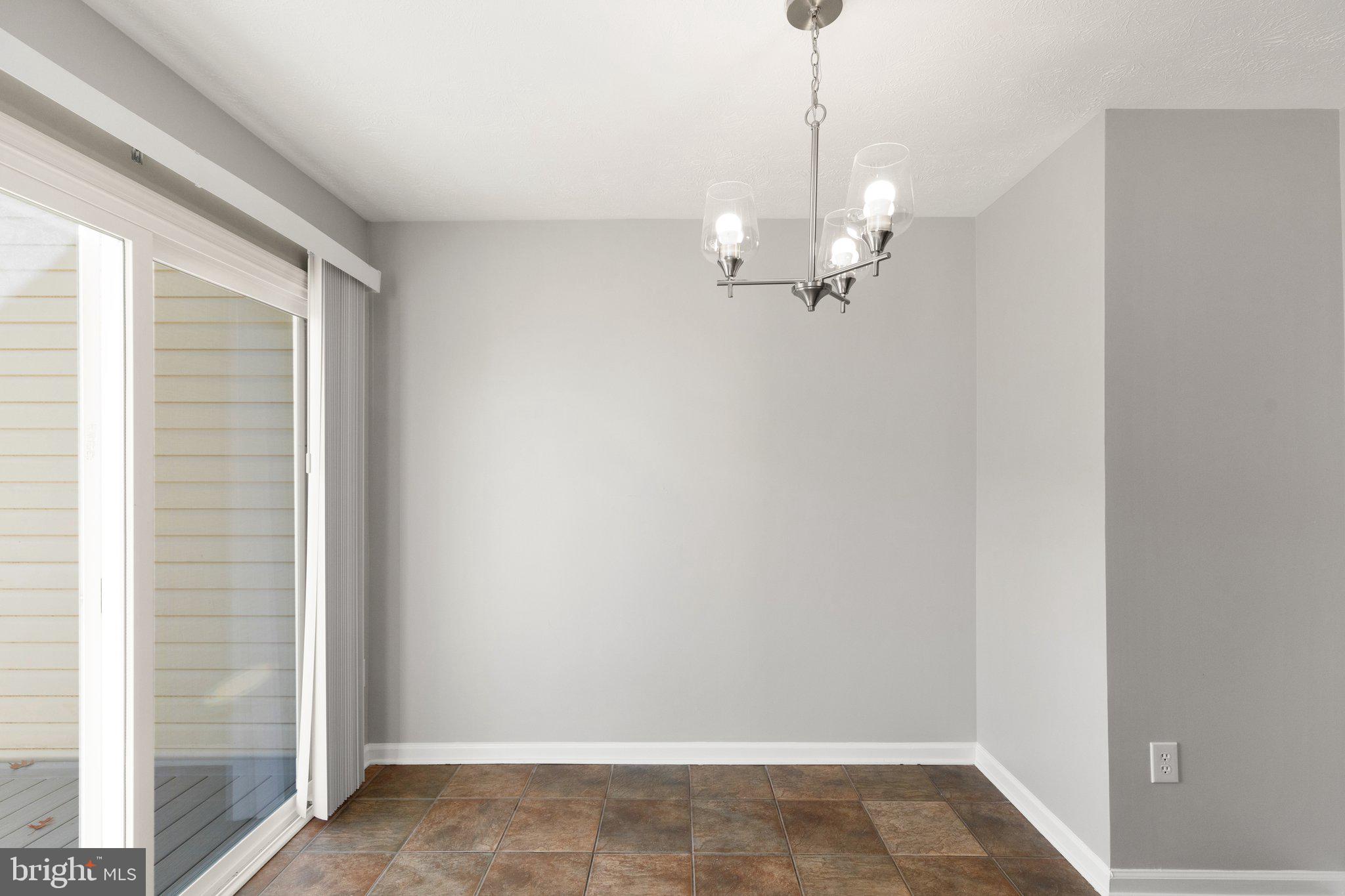 5142 Windermere Circle Rosedale, MD 21237 - Photo 6 of 27 Gallery Image 6