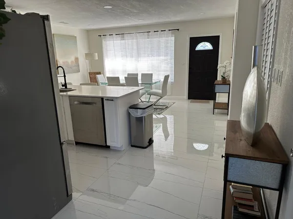 $3,200 | 5131 Southwest 6th Court, Margate, FL 33068