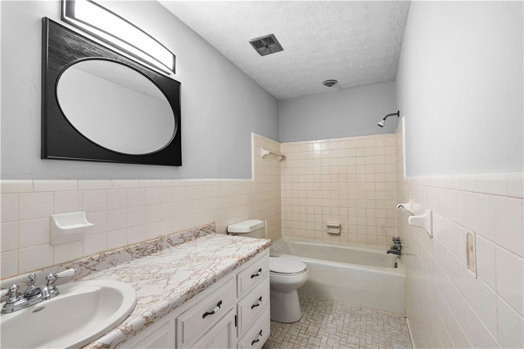 894 Upper Woolsey Road Hampton, GA 30228 - Photo 47 of 96