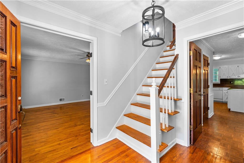 894 Upper Woolsey Road Hampton, GA 30228 - Photo 7 of 96