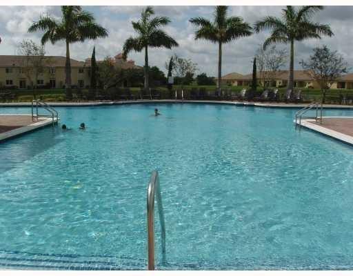 1490 Northeast 33rd Road, Unit 107 Homestead, FL 33033 - Photo 2 of 16 Photo 2