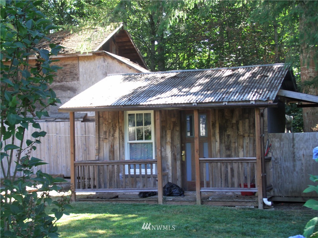 51 Wolf Road Quilcene, WA 98376 - Photo 13 of 23 Gallery Image 13