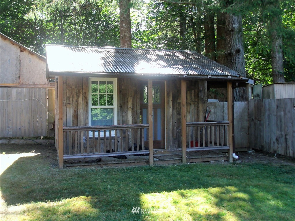 51 Wolf Road Quilcene, WA 98376 - Photo 6 of 23 Gallery Image 6