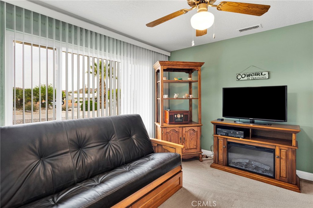 20115 Shoshonee Road Apple Valley, CA 92307 - Photo 30 of 56