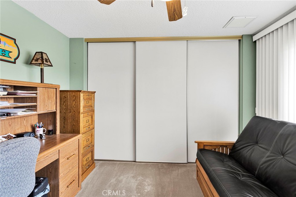 20115 Shoshonee Road Apple Valley, CA 92307 - Photo 31 of 56