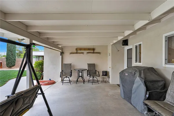 $569,000 | 20115 Shoshonee Road, Apple Valley, CA 92307