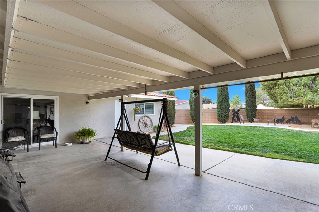 20115 Shoshonee Road Apple Valley, CA 92307 - Photo 37 of 56