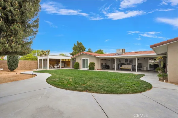 $569,000 | 20115 Shoshonee Road, Apple Valley, CA 92307