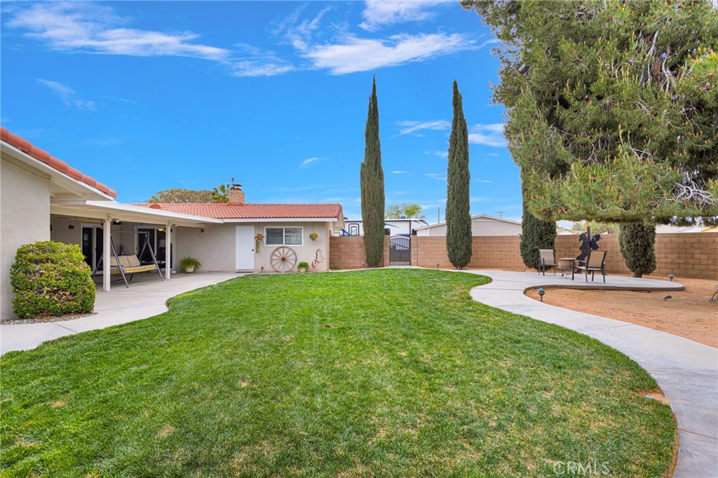 20115 Shoshonee Road Apple Valley, CA 92307 - Photo 49 of 56