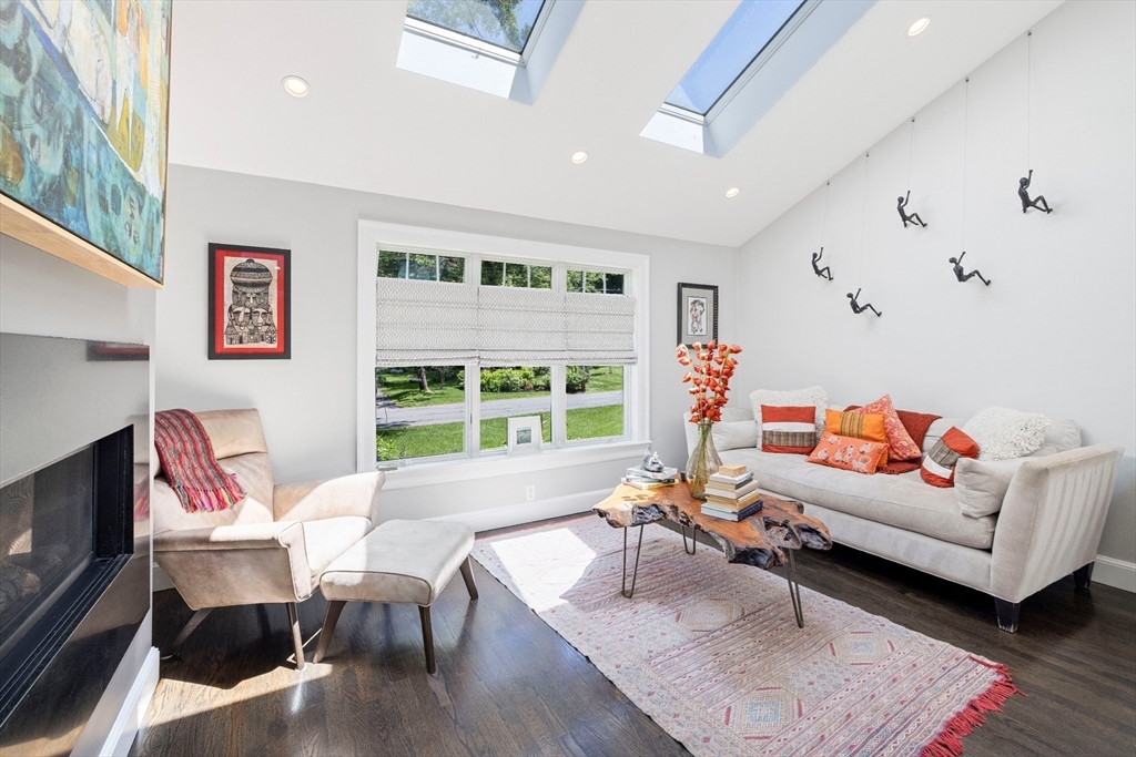 24 Constitution Road Lexington, MA 02421 - Photo 11 of 40